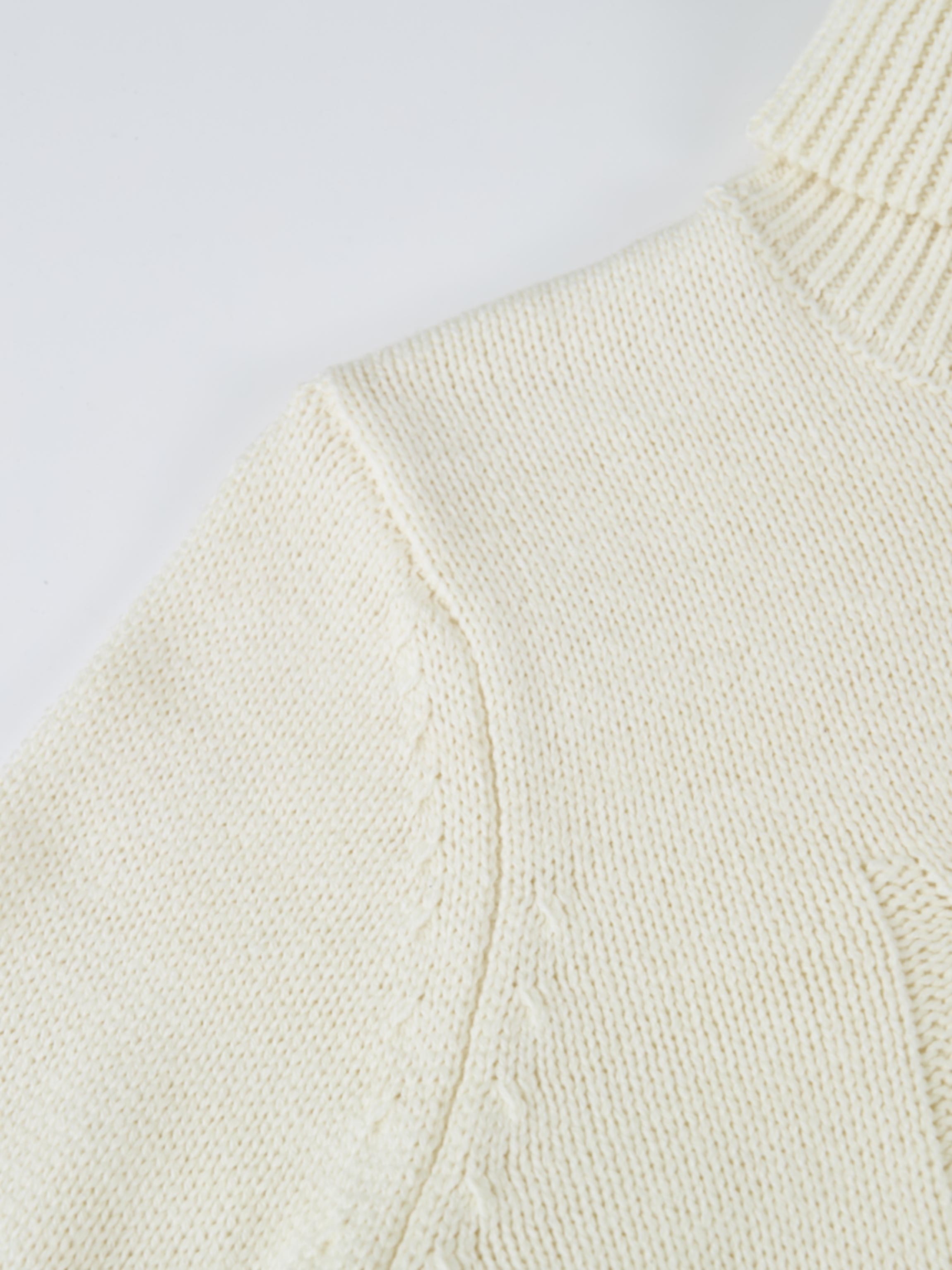 Front Cable Crop Turtleneck Sweater - Cream
