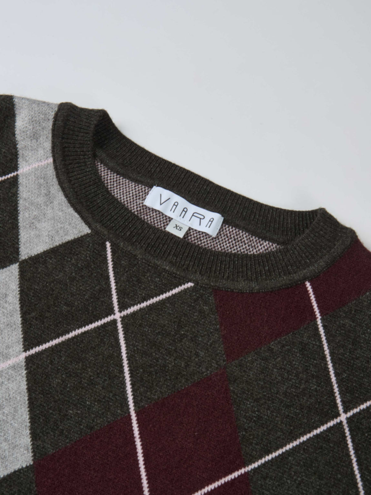 Chunky Knit Sweater - Grey Argyle