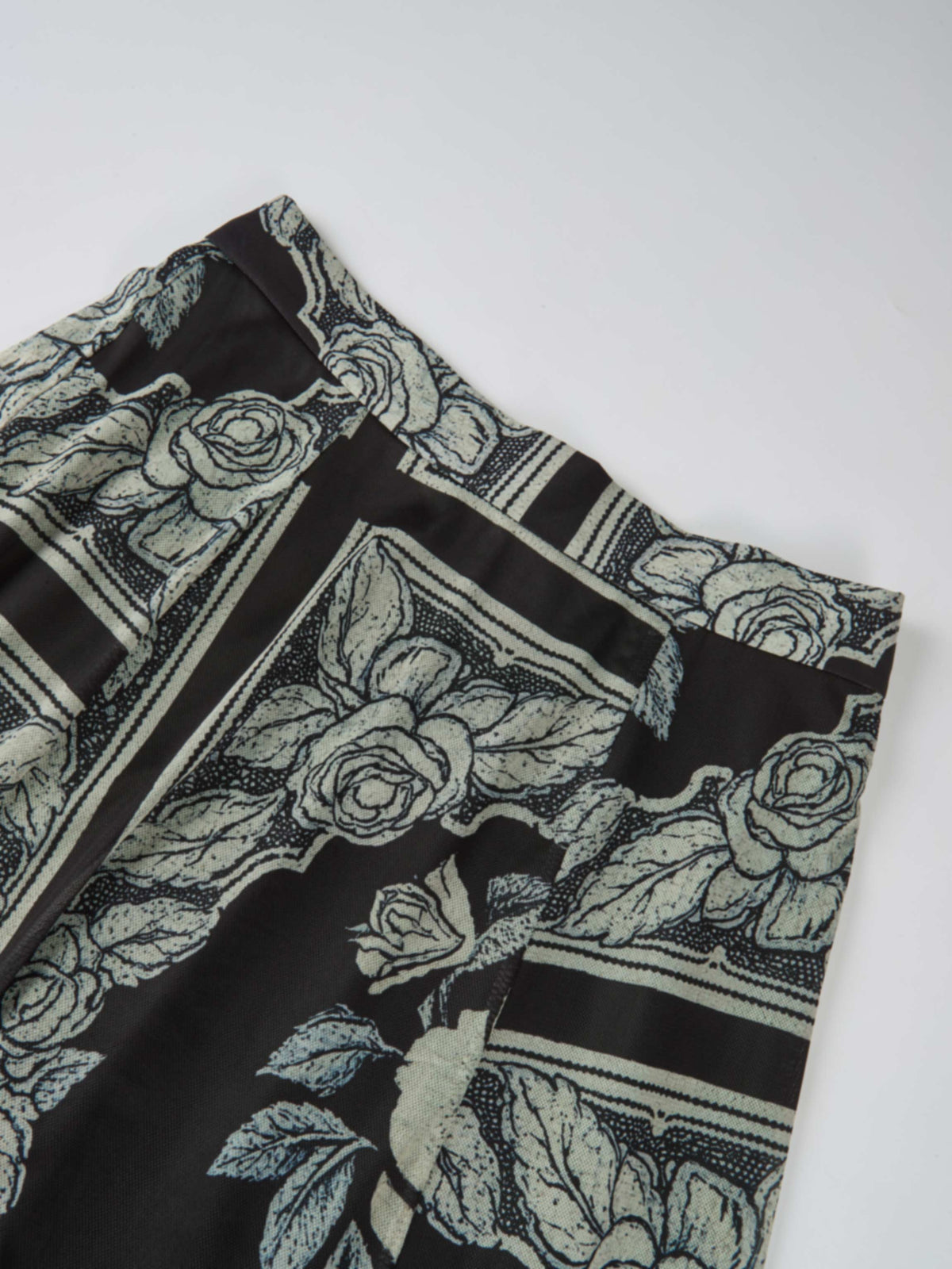 Mesh Trumpet Skirt - Cream Black Floral