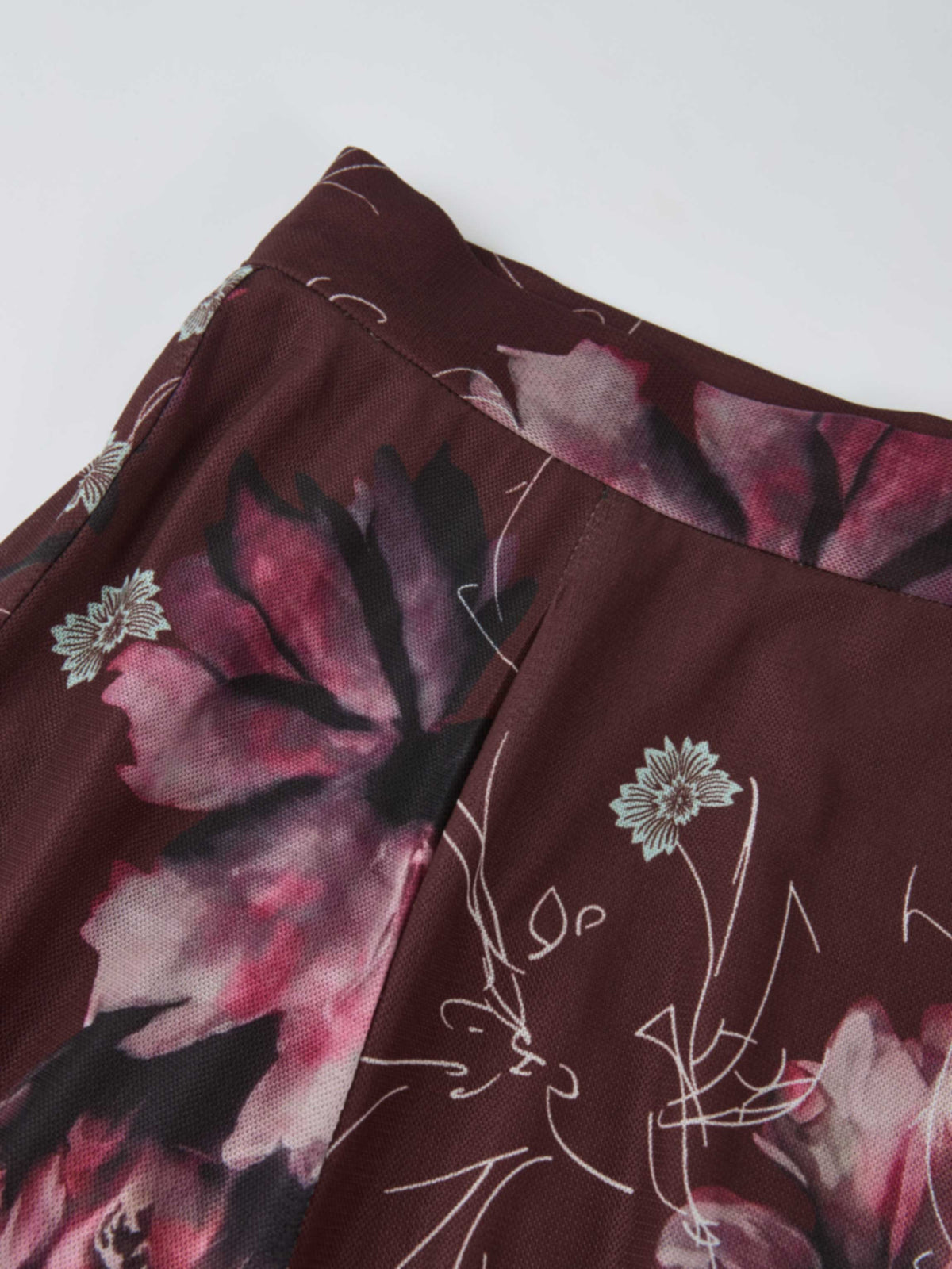 Mesh Trumpet Skirt - Burgundy Floral