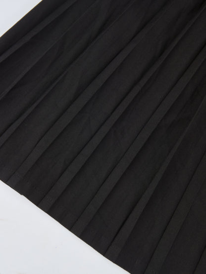 Stitched Pocket Yoke Pleat Skirt - Black