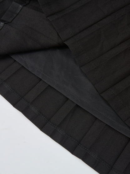 Stitched Pocket Yoke Pleat Skirt - Black