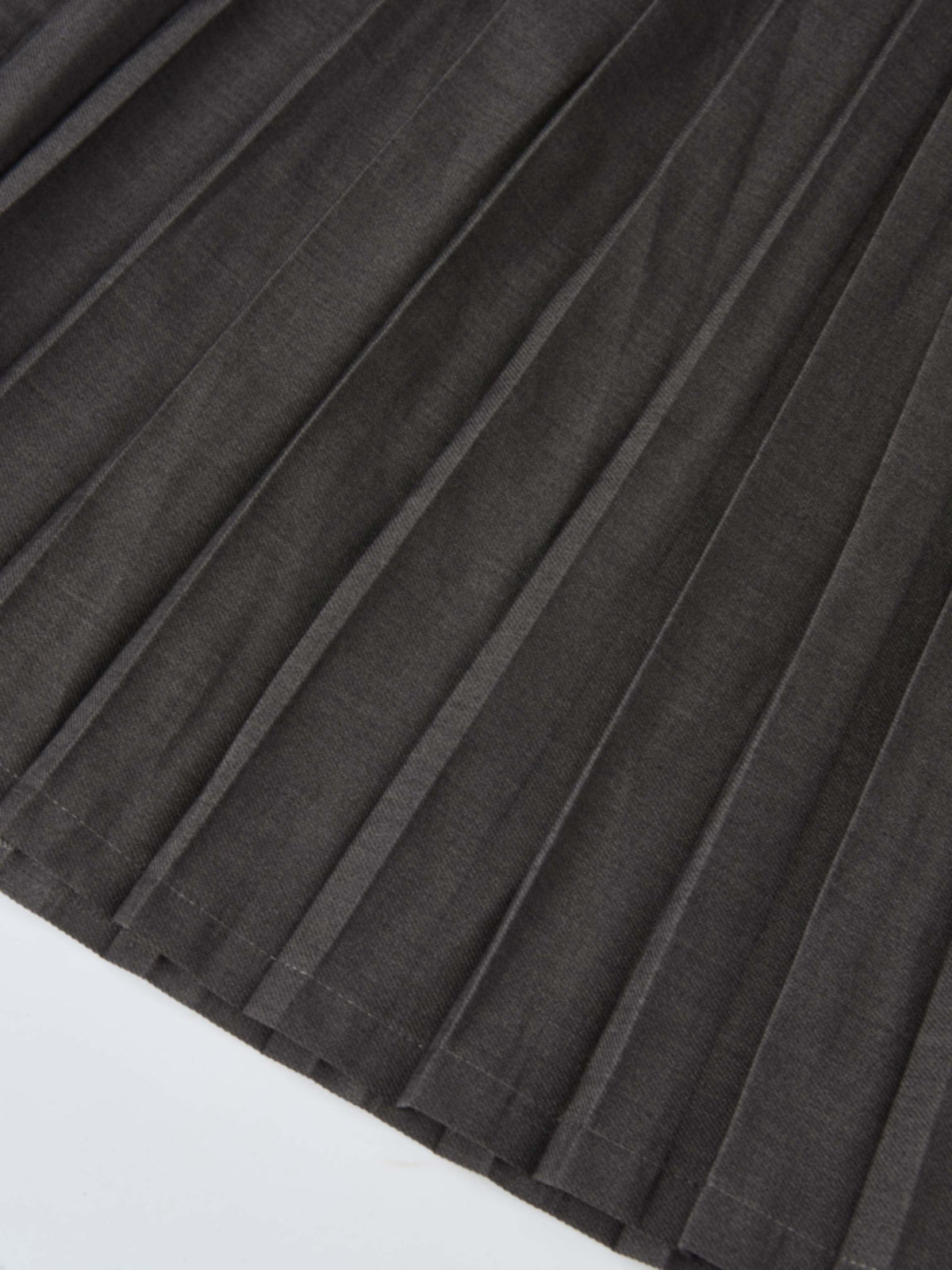 Stitched Pocket Yoke Pleat Skirt - Heathered Grey