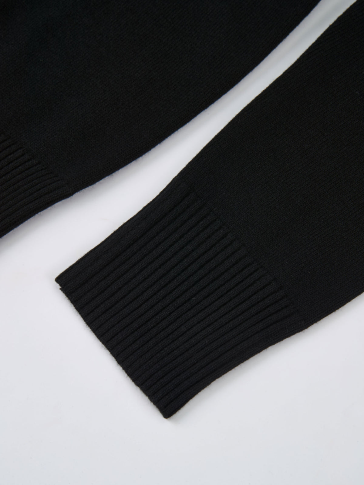 Basic Knit Crew Sweater - Black