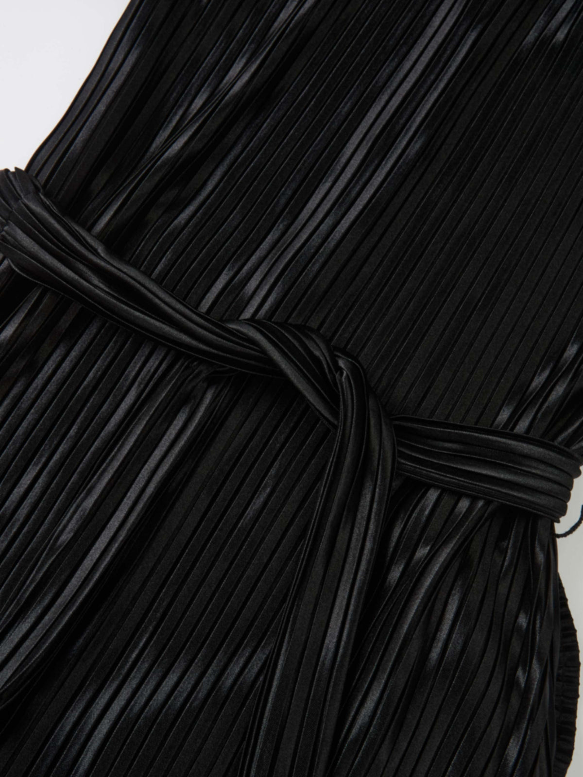 Accordian Pleat Maxi Shift Dress - Black