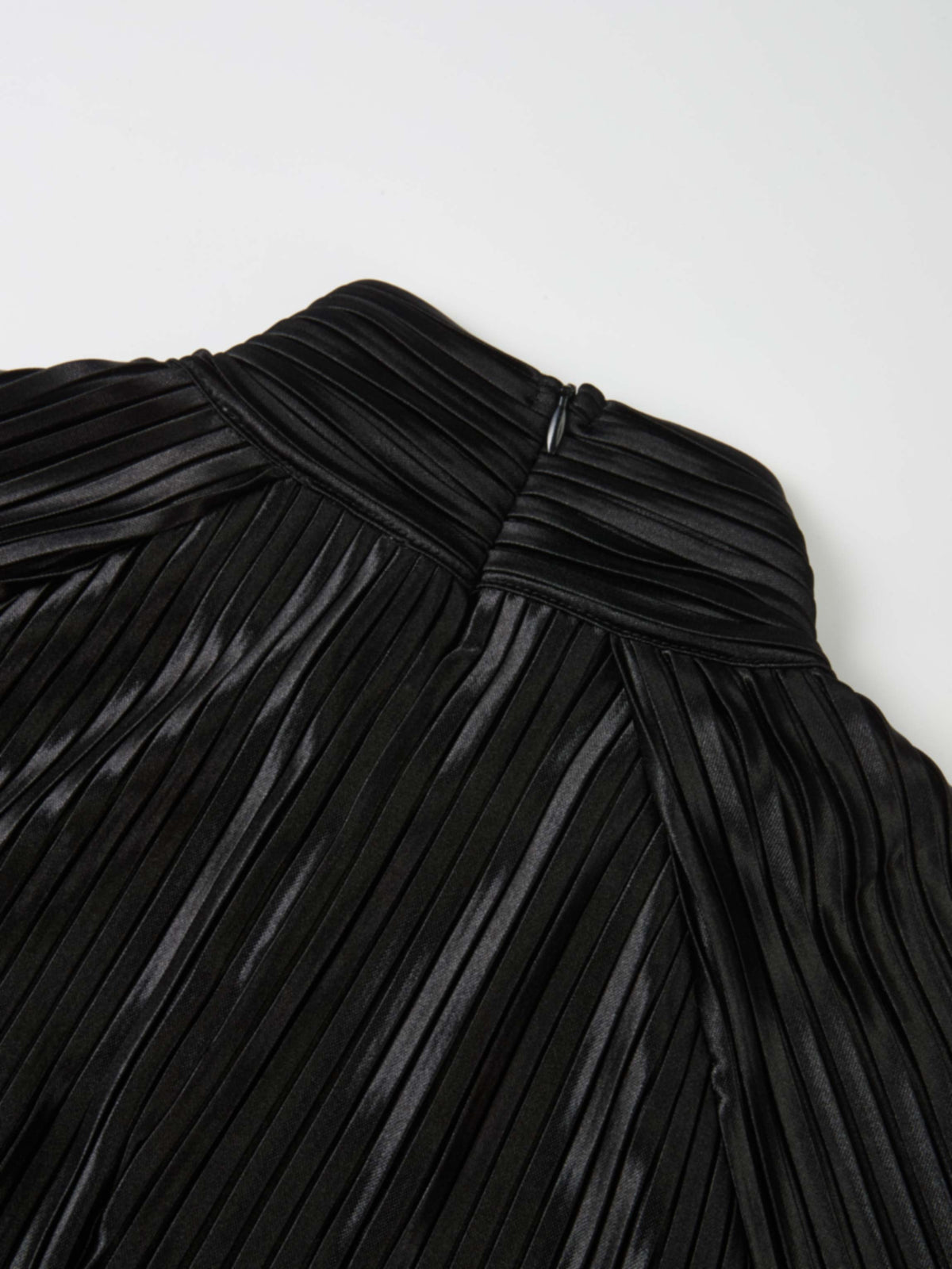 Accordian Pleat Maxi Shift Dress - Black