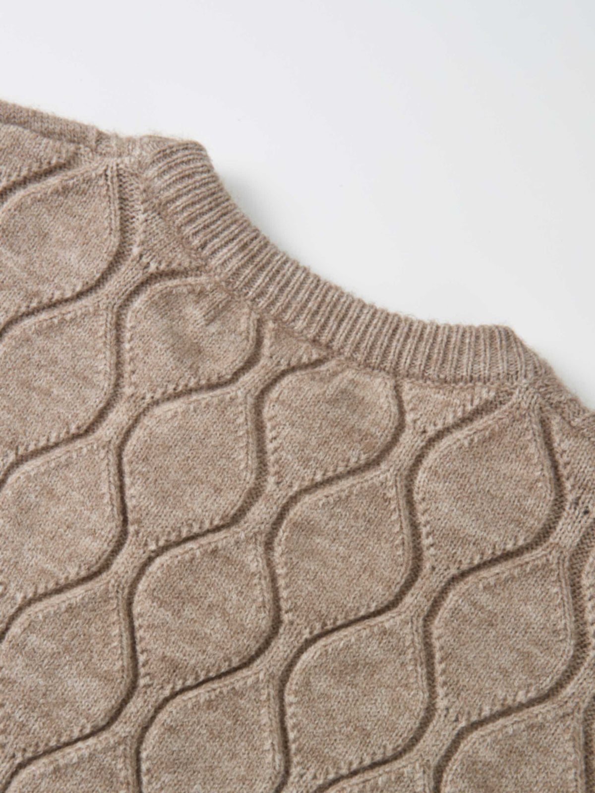Scalloped Edge Hourglass Sweater - Oatmeal