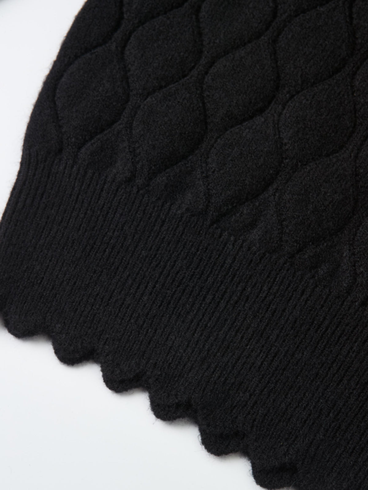 Scalloped Edge Hourglass Sweater - Black