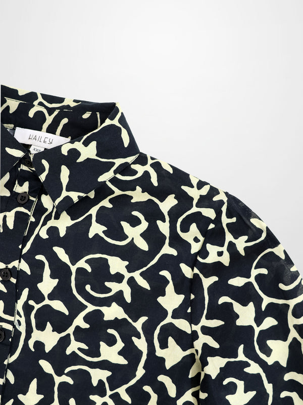 Blouse-Navy Vines