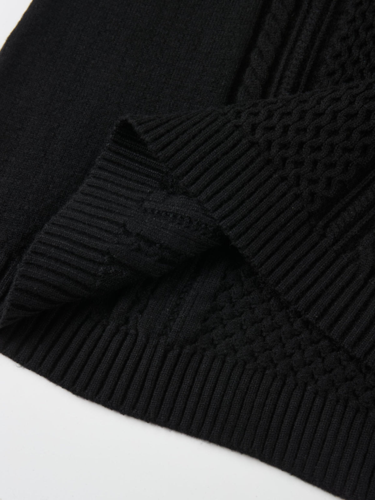 Mixed Cable Knit Skirt - Black