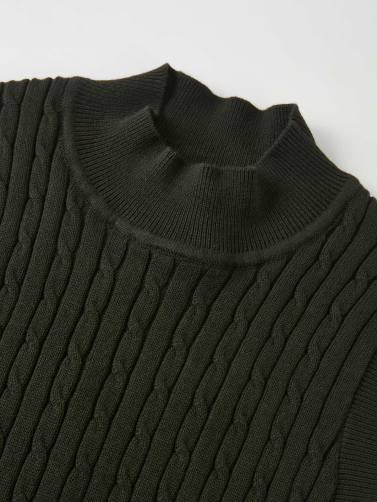 Mock Neck Cable Sleeveless Top - Green