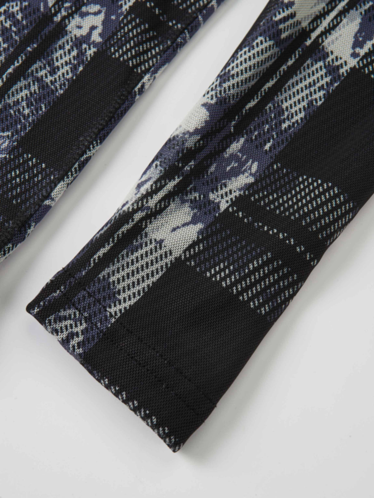 Mesh Plaid Turtleneck - Black Plaid