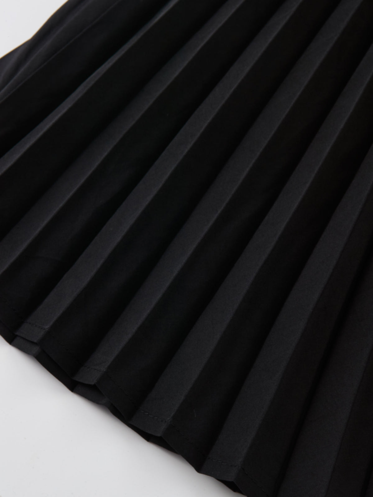 Button Panel Pleated Skirt - Black