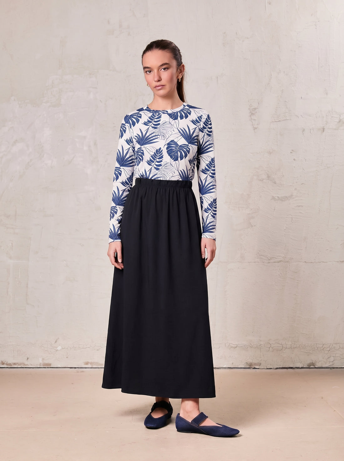 Elastic Waist Ruffle Skirt-Navy