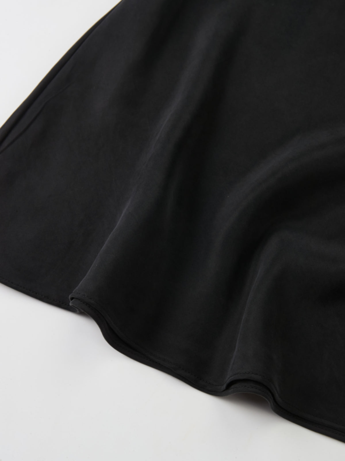 Cupro Slip Skirt - Black 37"