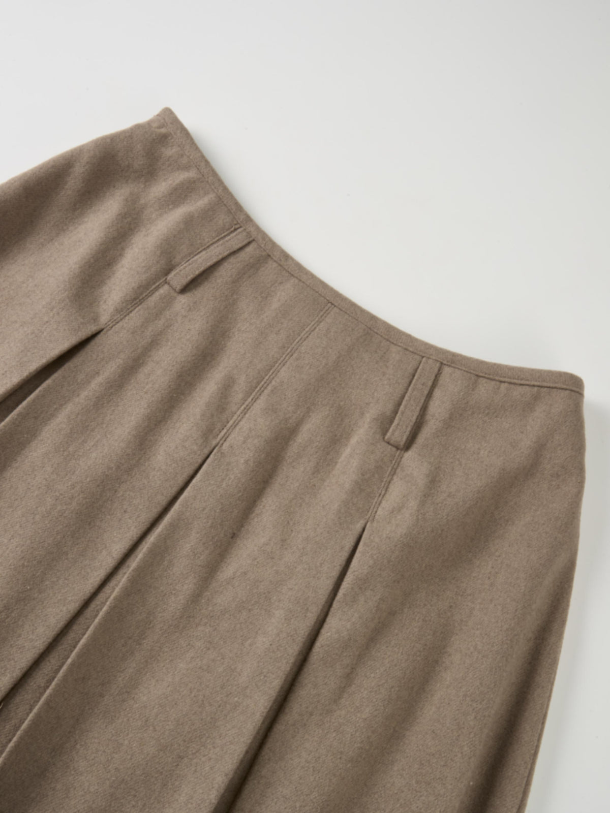Pocket Detail Pleat Skirt - Warm Taupe
