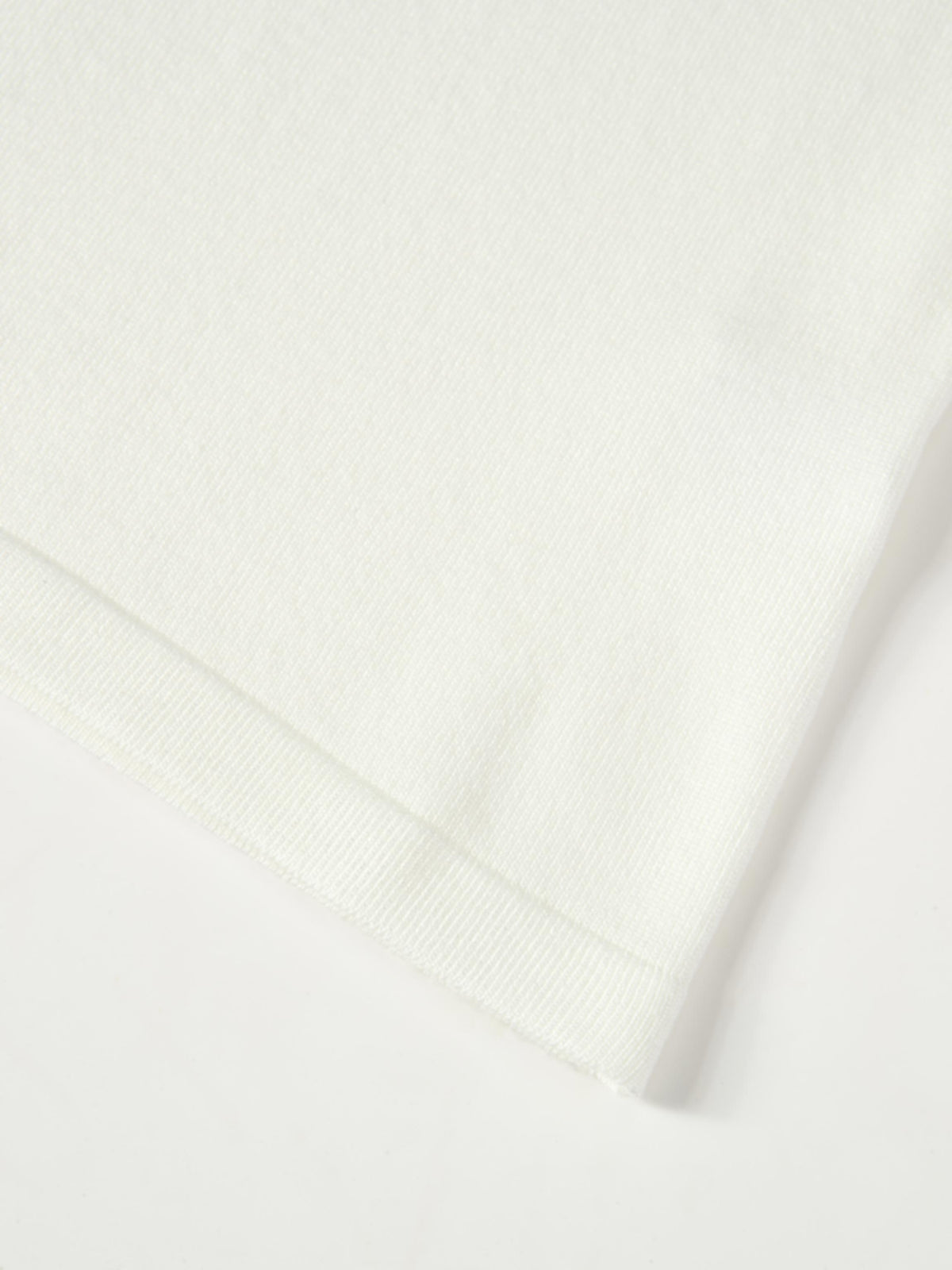 Sleeveless Basic Sweater - Cream