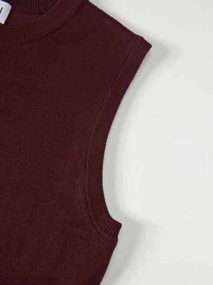 Sleeveless Basic Sweater - Burgundy