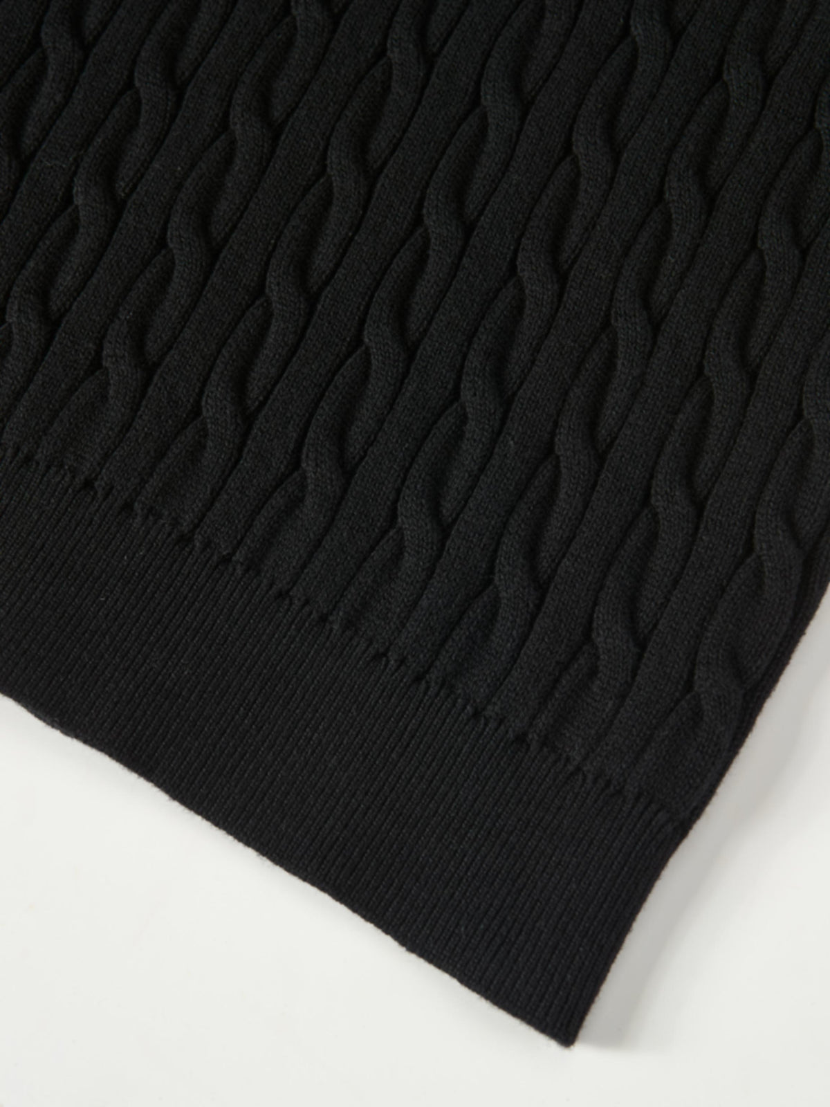 Cable Knit Vest - Black