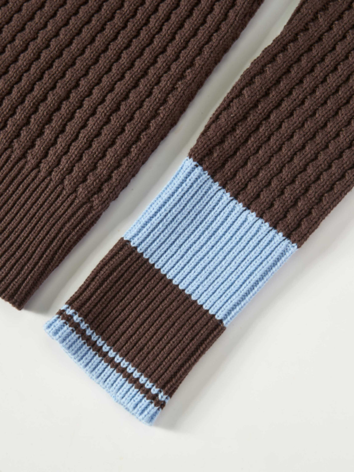 High V Waffle Sweater - Brown/ Light Blue