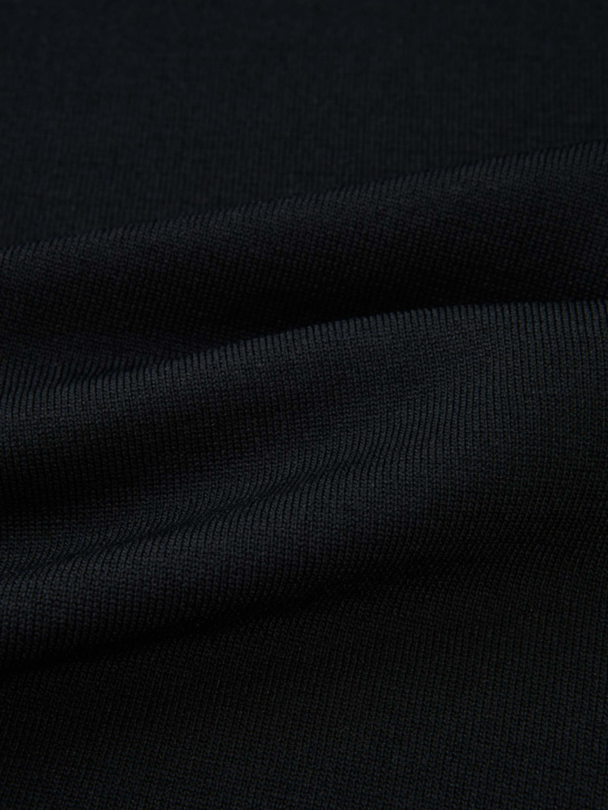 Sleeveless Crew Neck Silk Knit Top - Black