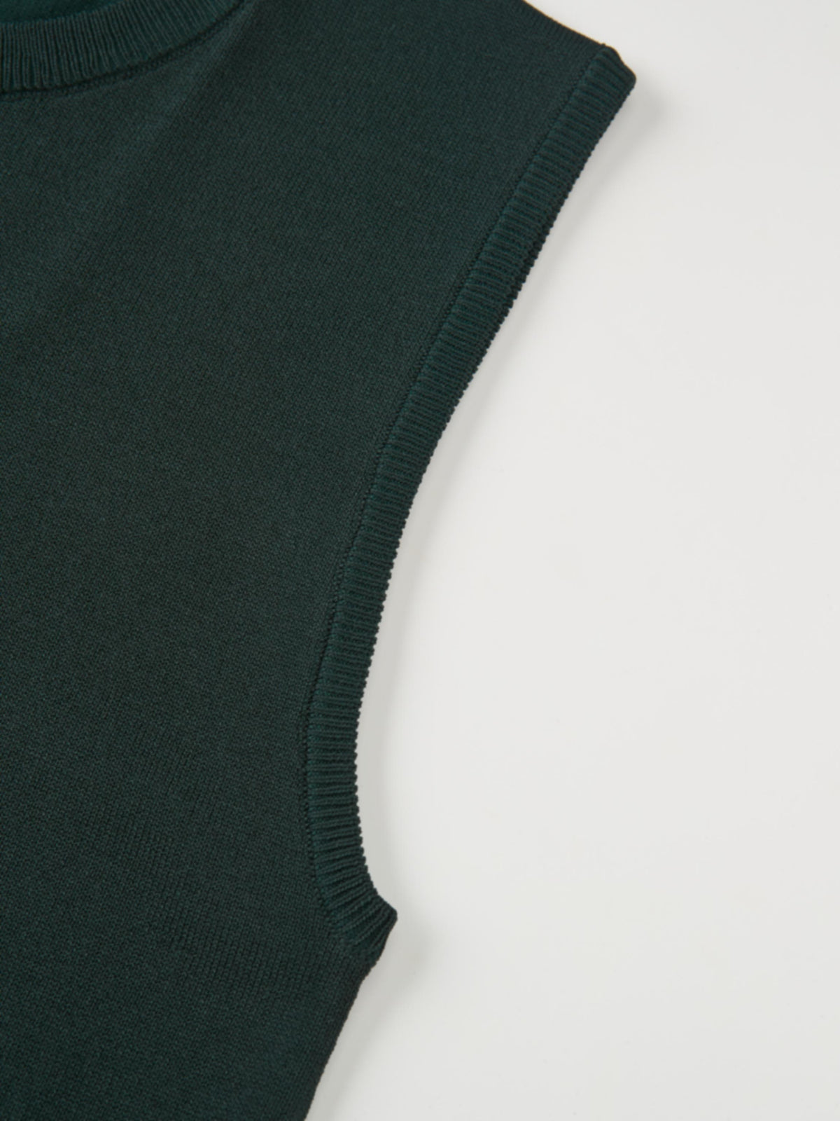 Sleeveless Crew Neck Silk Knit Top - Emerald Green