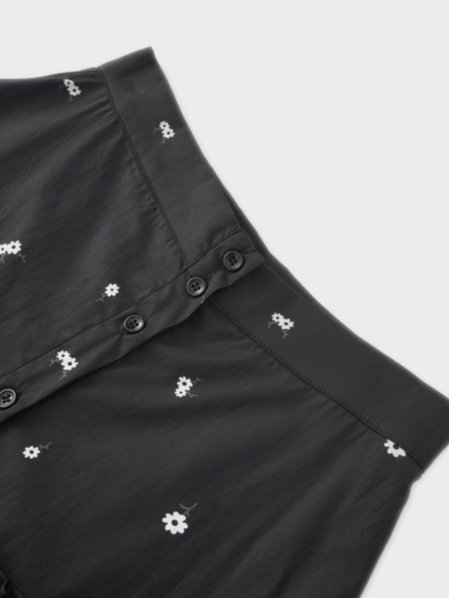 Ombre Flower Skirt-Black