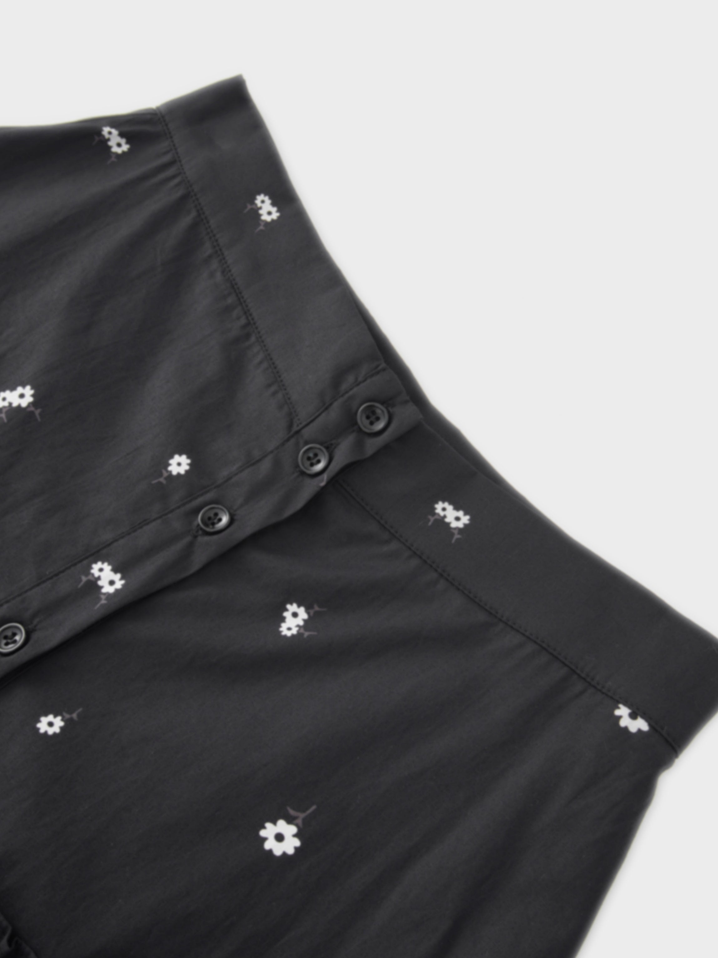 Ombre Flower Skirt-Black