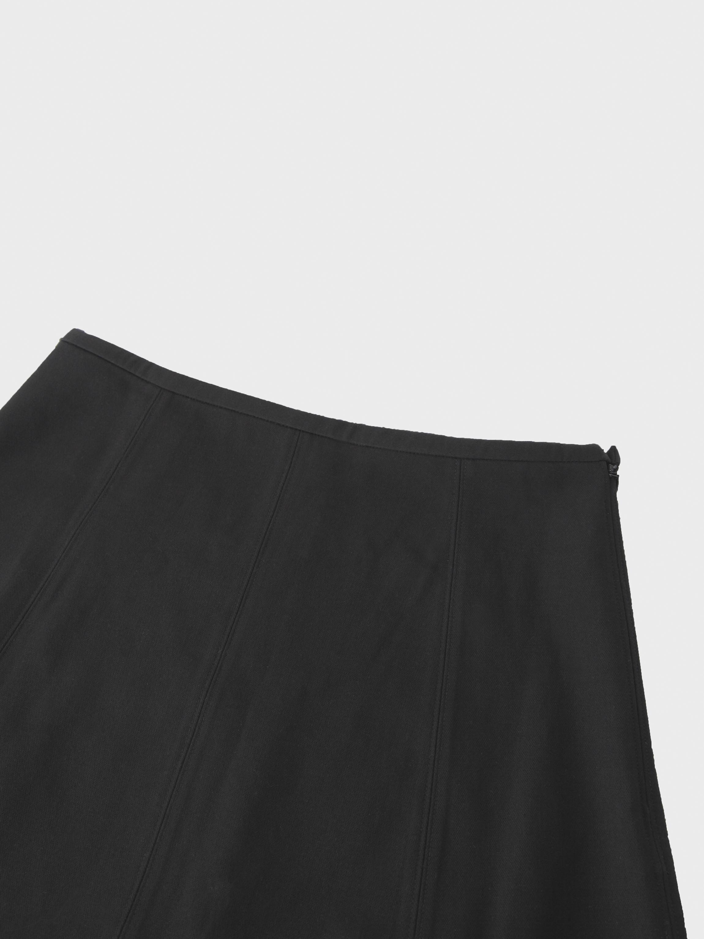 The Basic Flare Skirt 37&quot;-Black