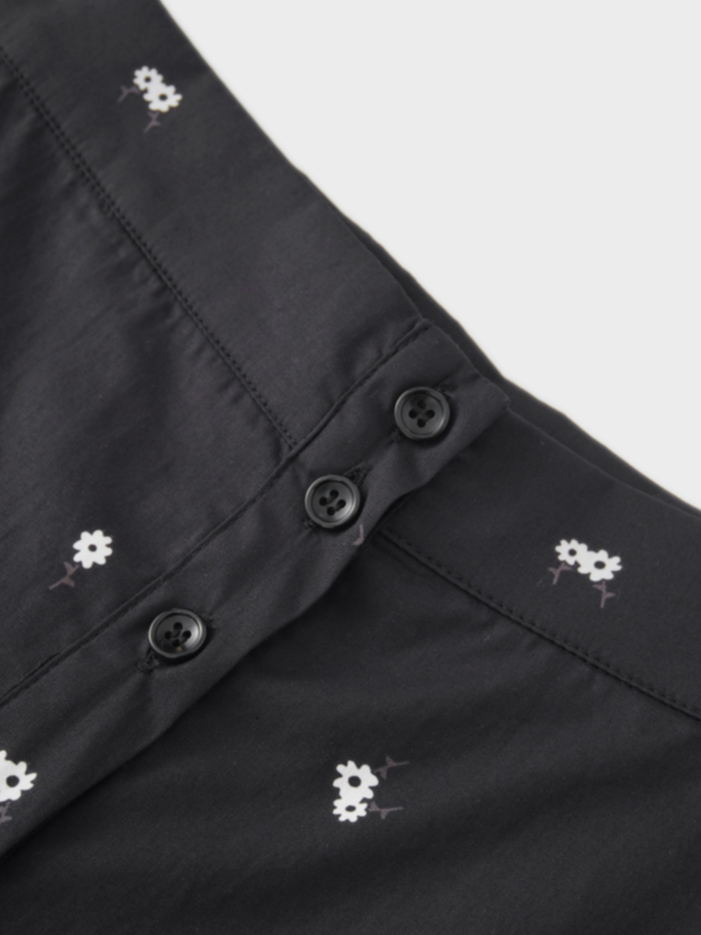 Ombre Flower Skirt-Black