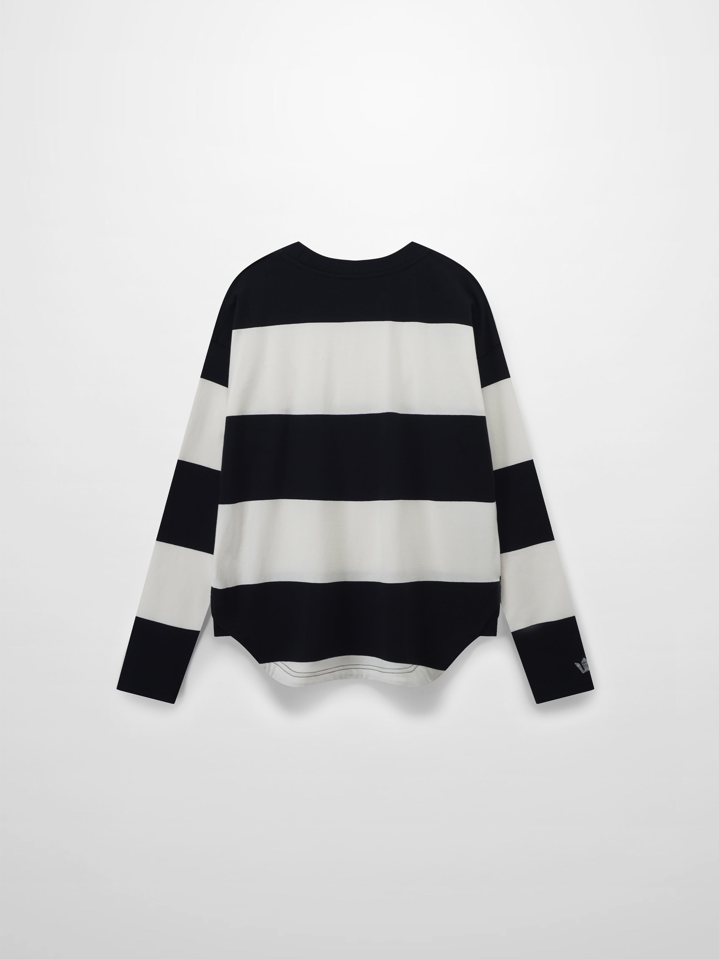 Oversized Rounded Hem T-Shirt-Black/White