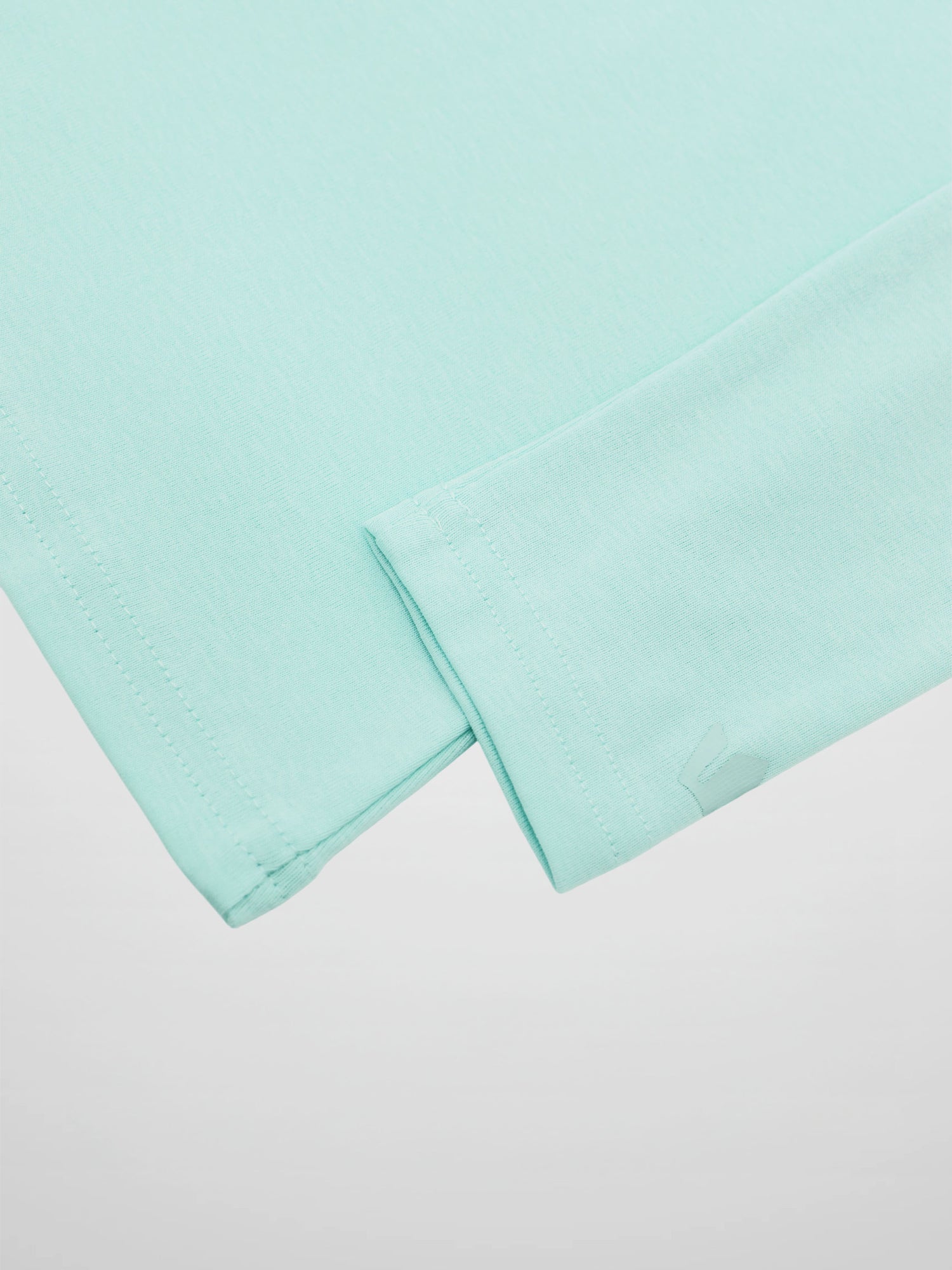 Collared High V T-Shirt-Mint