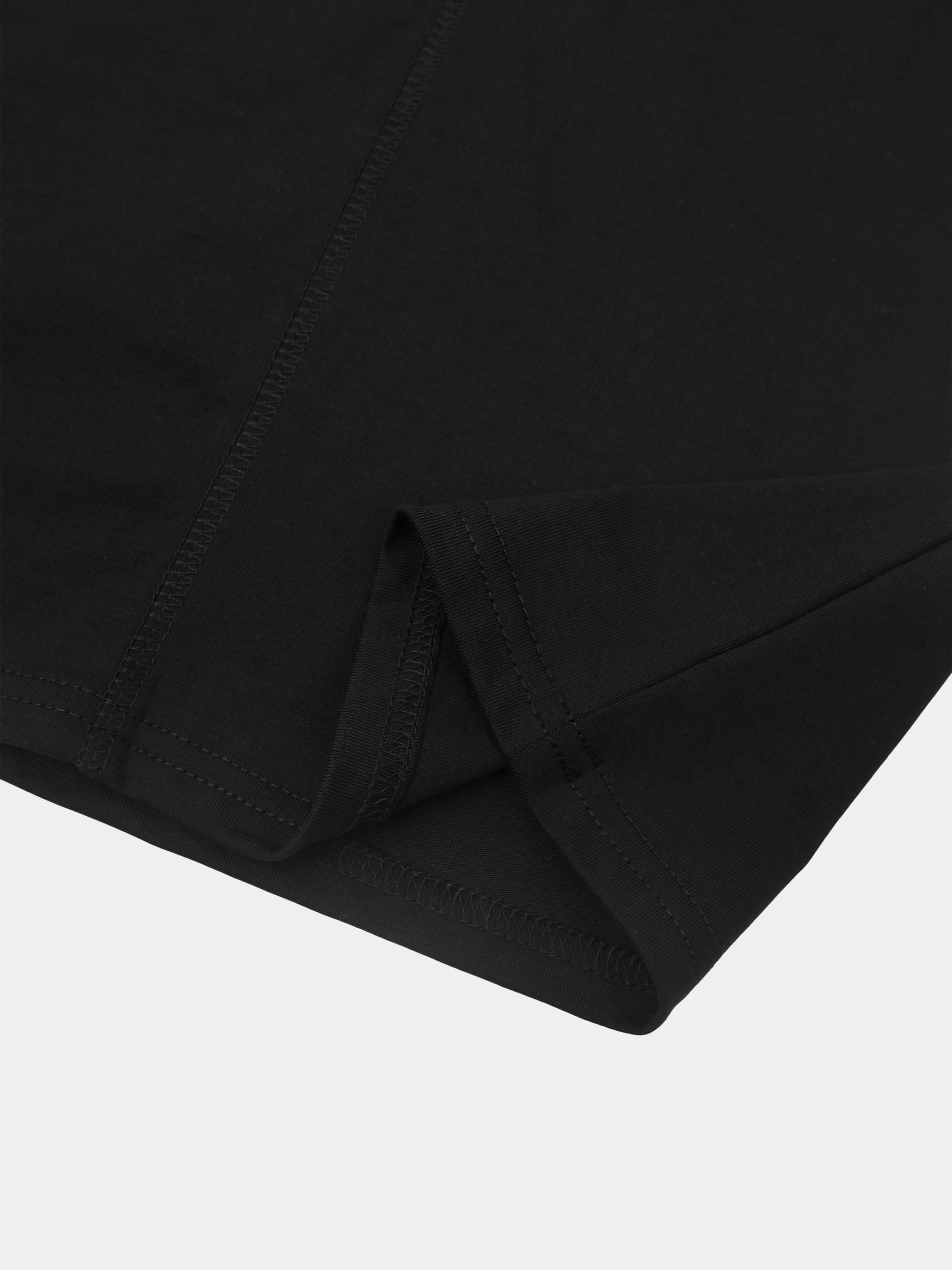 Center Seam High V Tee-Black