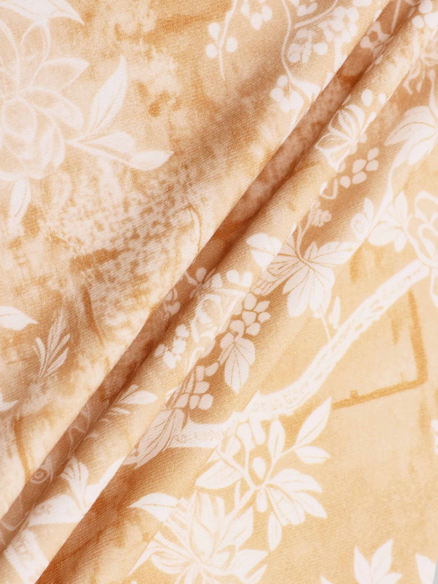 Basic Printed T-shirt-Scattered Branches