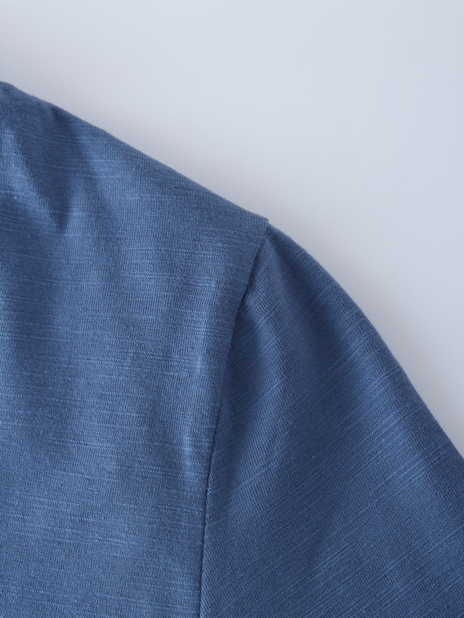 4 BUTTON HENLEY TEE-BLUE