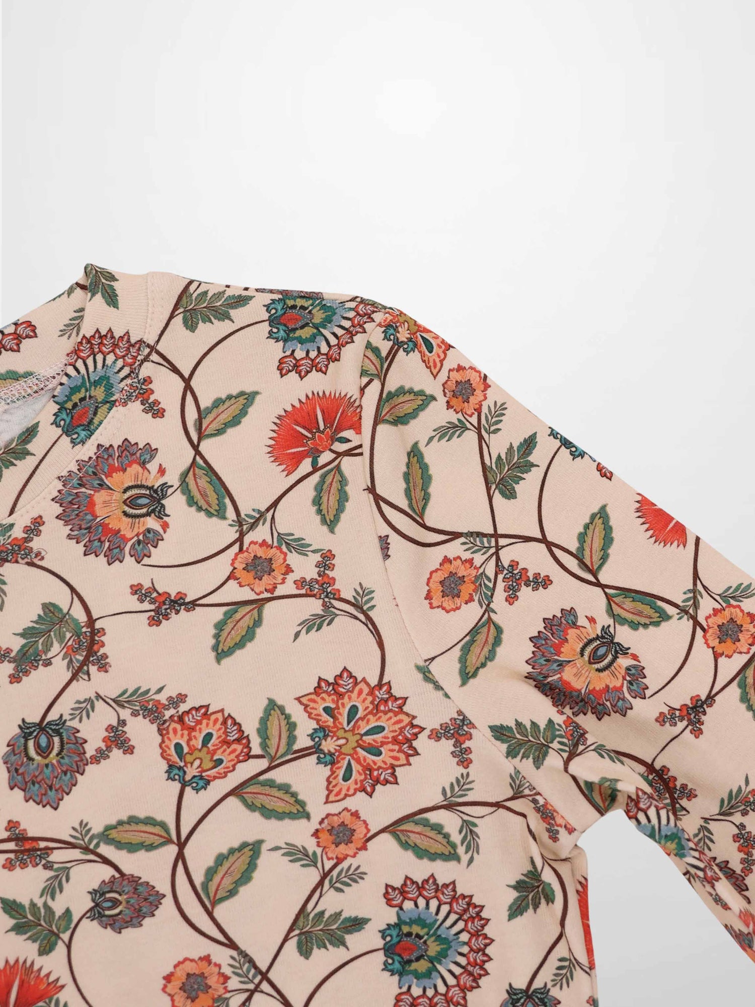 Basic Printed T-shirt-Paisley Floral