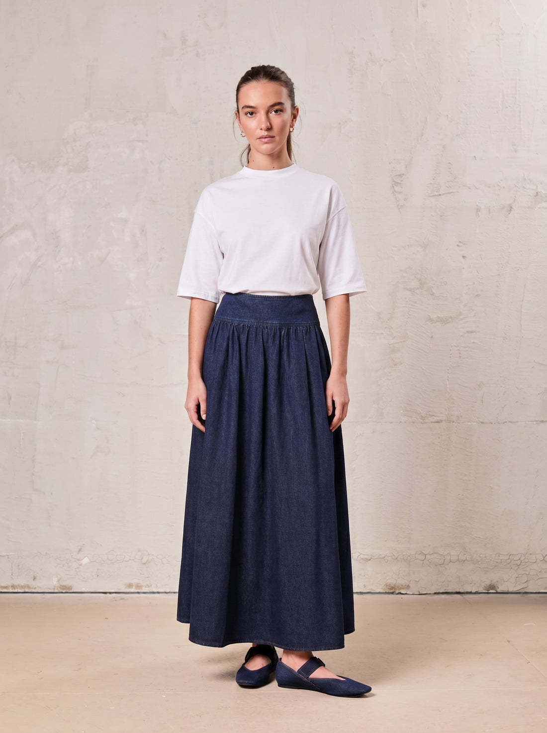 Washed Curved Yoke Denim Skirt-Dark Blue
