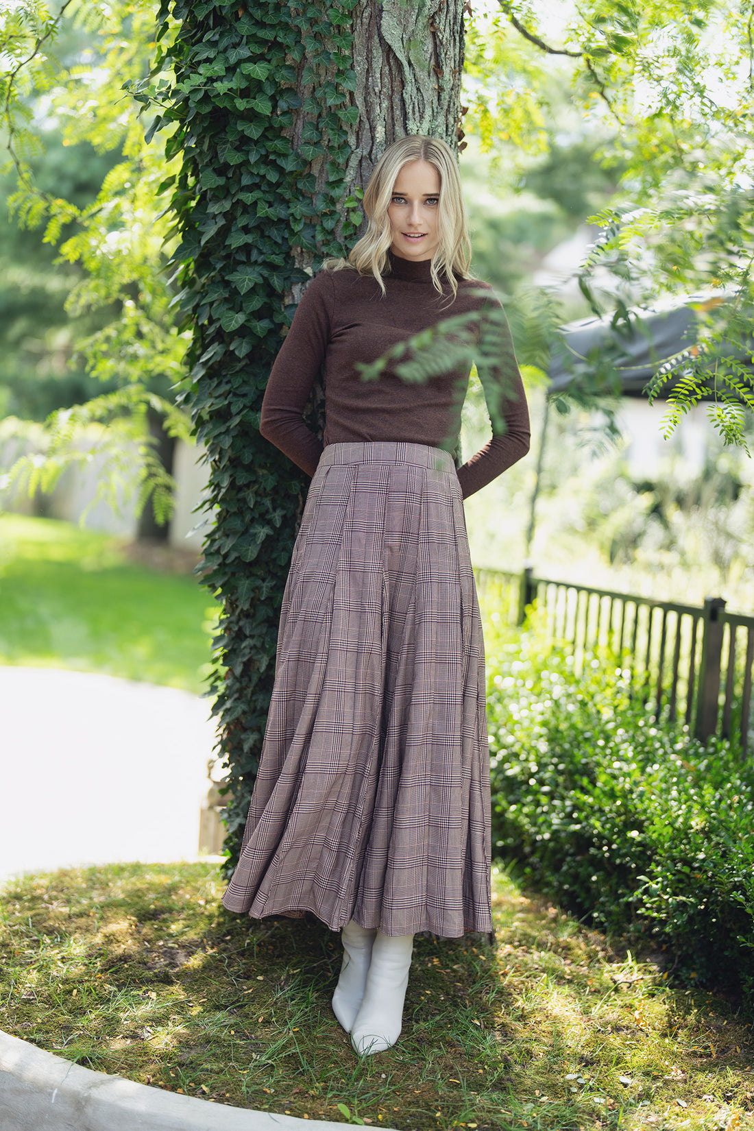 Top Stitched Pleated Skirt-Brown Plaid