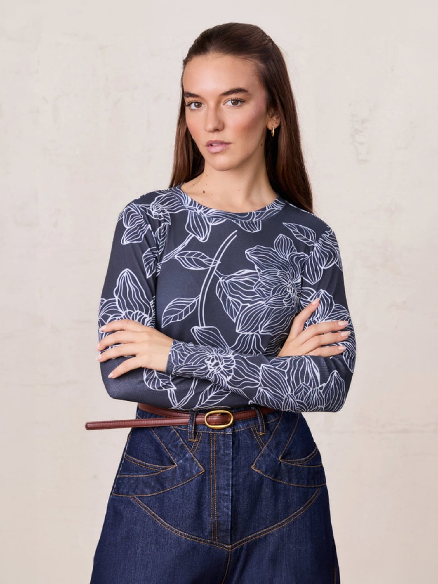 Basic Printed T-shirt-Navy/White Floral