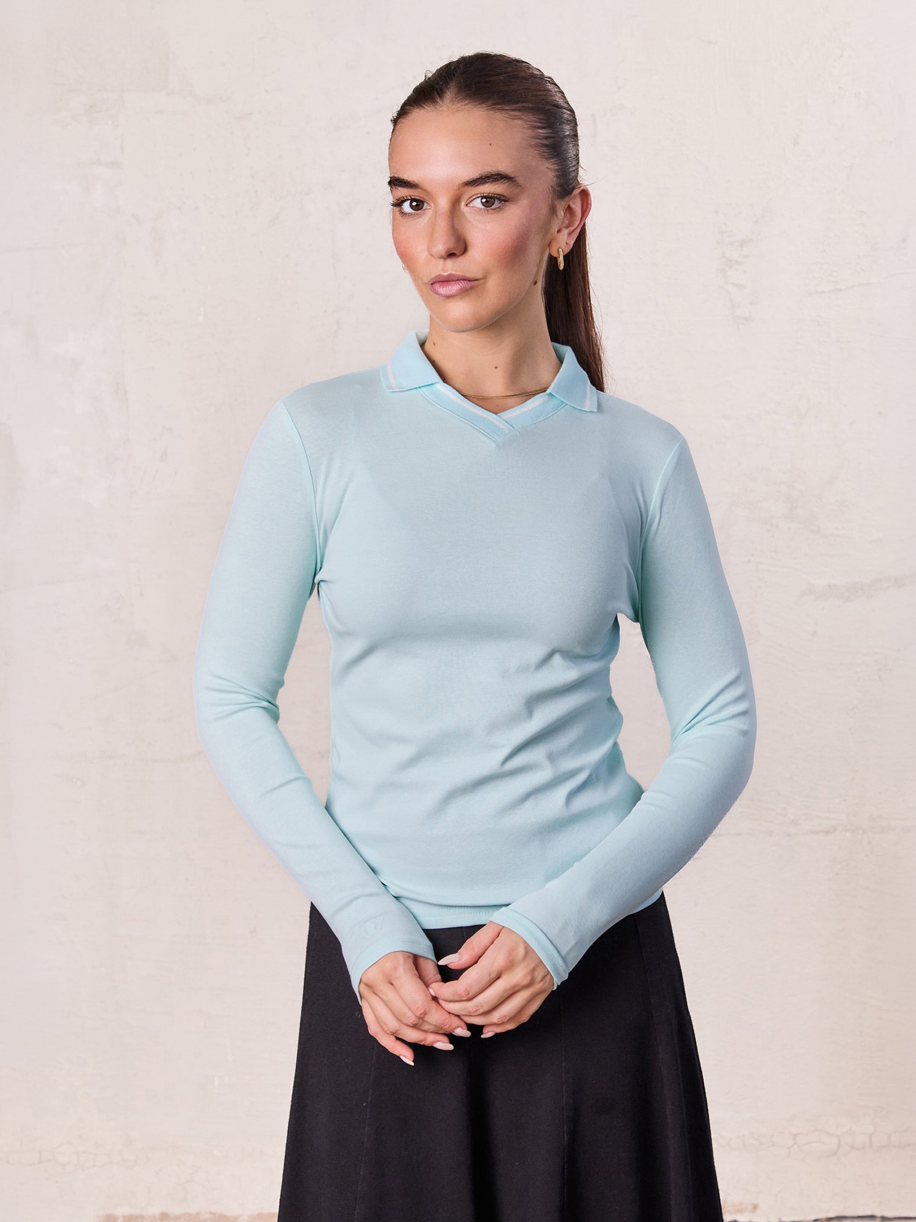 Collared High V T-Shirt-Mint