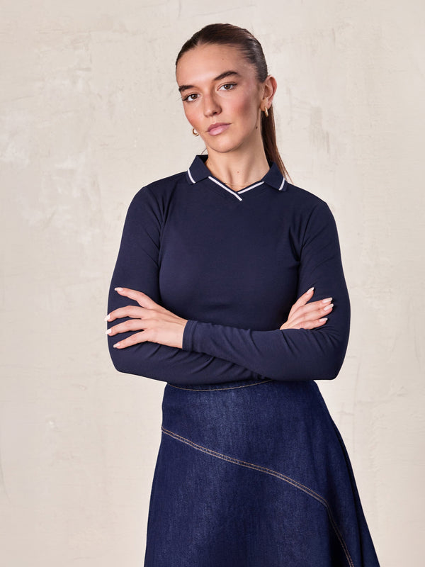 Collared High V T-Shirt-Navy