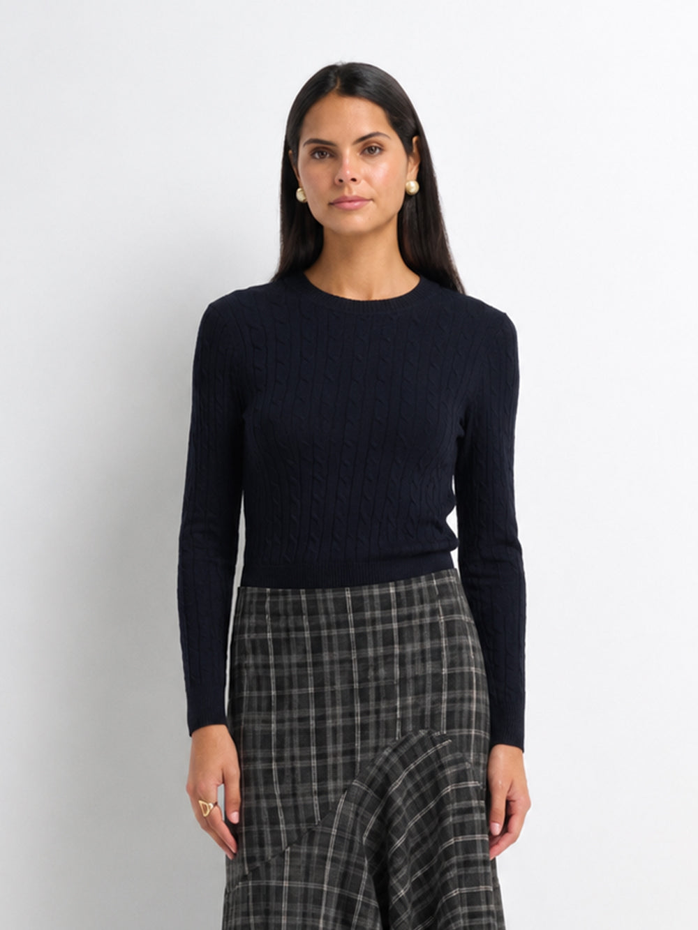 Crew Neck Cable Sweater-Black