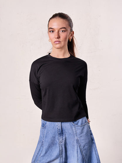 Cropped Boxy Tee-Black