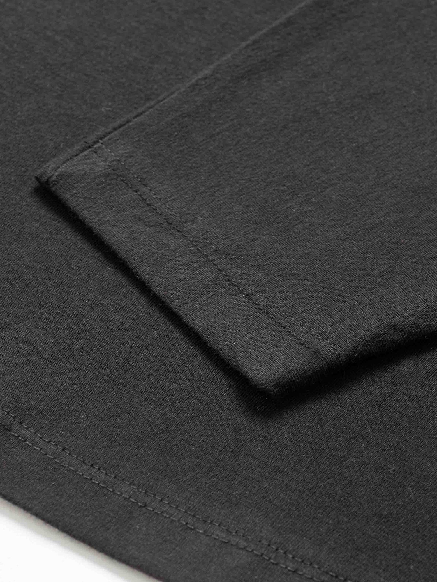 Side Seam Boxy Tee-Black