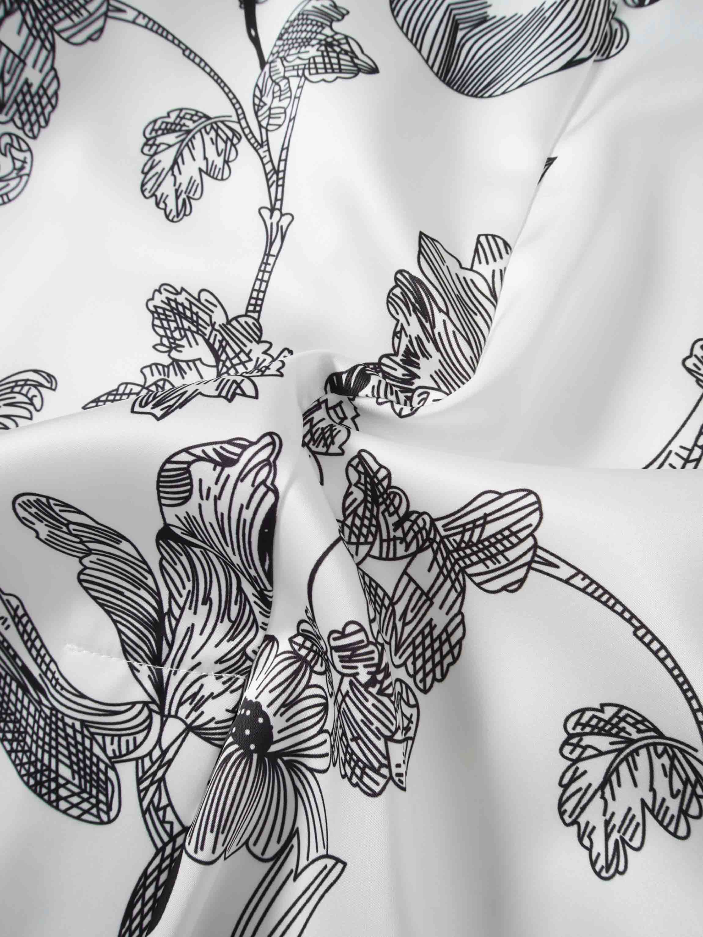 Silky Back Printed Blazer-White/Black