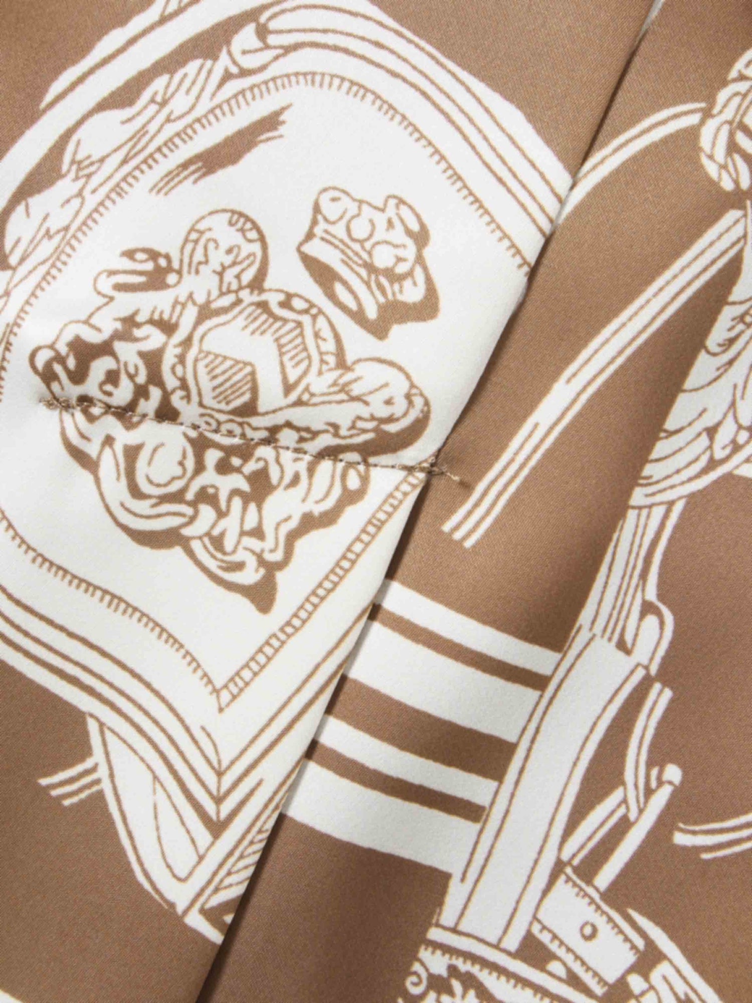 Silky Back Printed Blazer-Brown/Cream