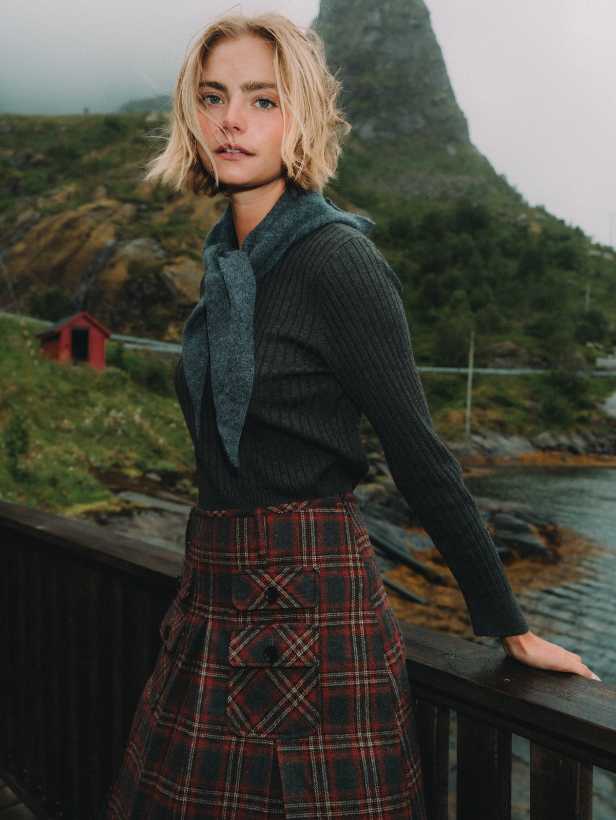 Pocket Detail Pleat Skirt - Grey/Rust Plaid