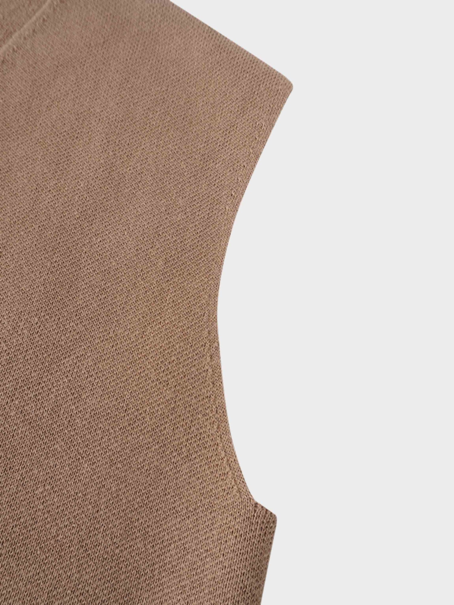 Side Tab Knit Vest-Mocha Mousse