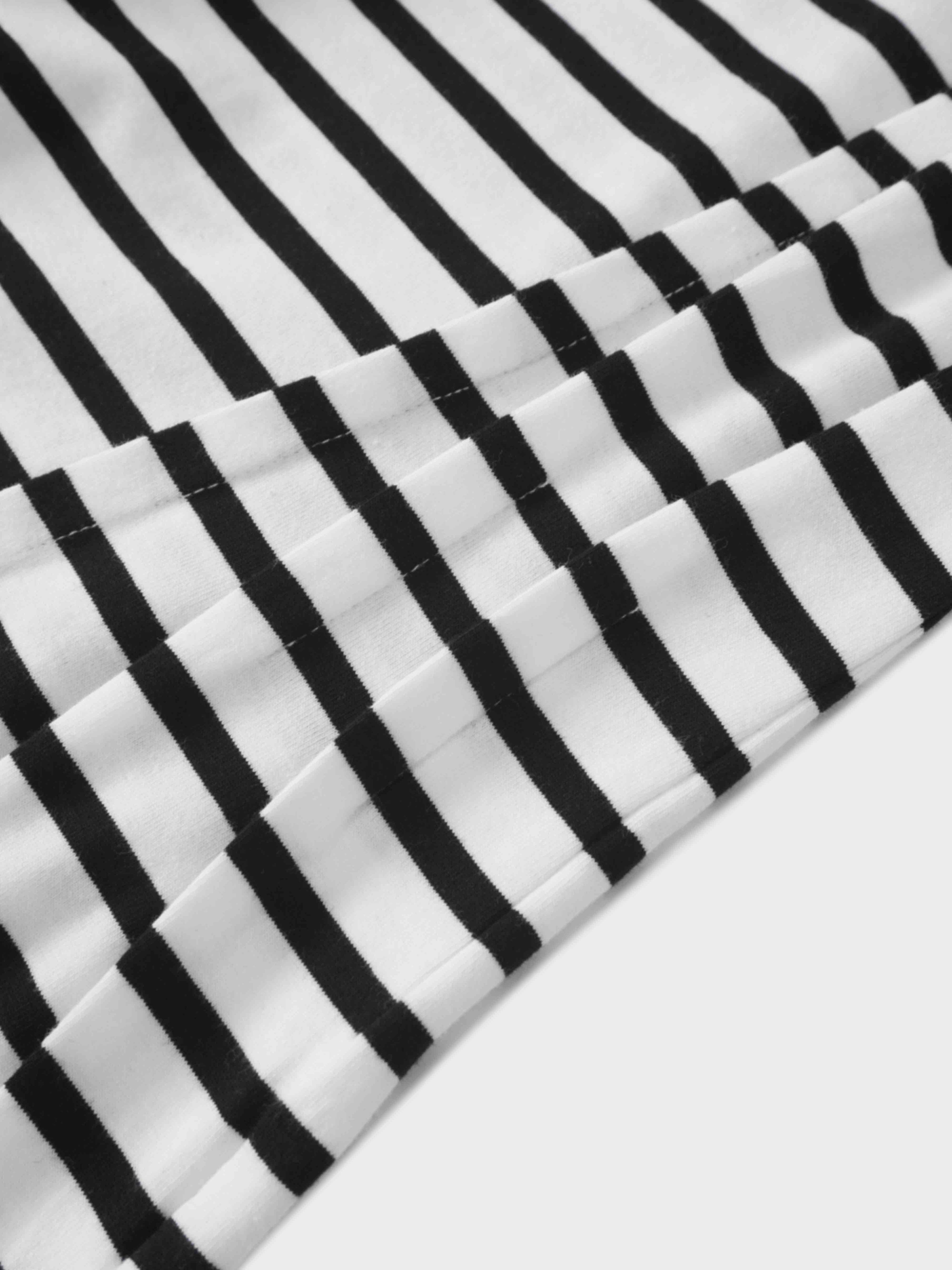 Pleat Seam T-shirt-Black/White Stripe