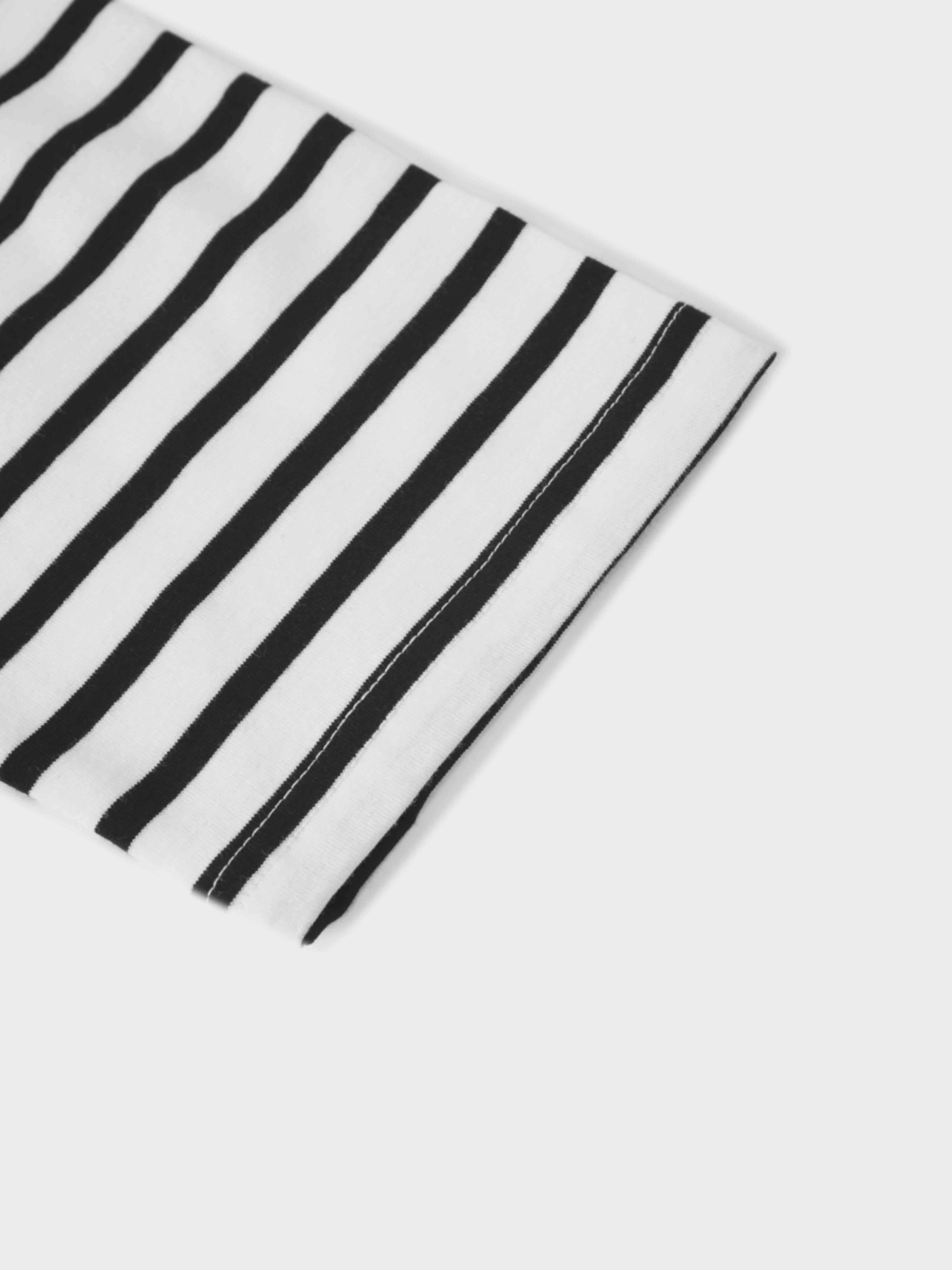 Pleat Seam T-shirt-Black/White Stripe
